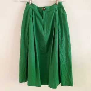 Who What Where Vibrant Green A-Line Skirt!